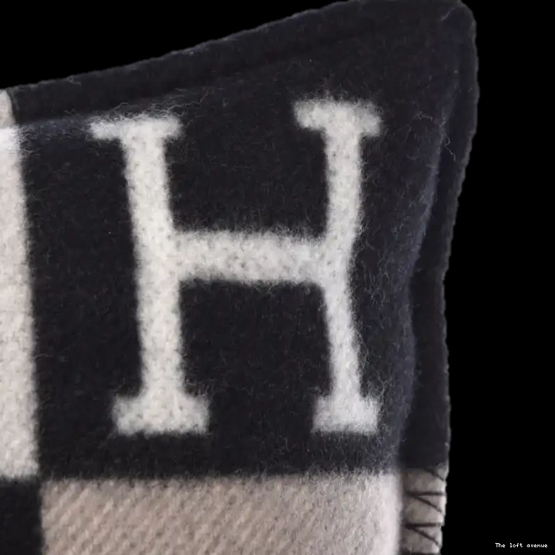 THROW WOOL STRIPE PILLOW HERMES 0505